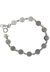 extraordinary little engravable braclet for babies and children